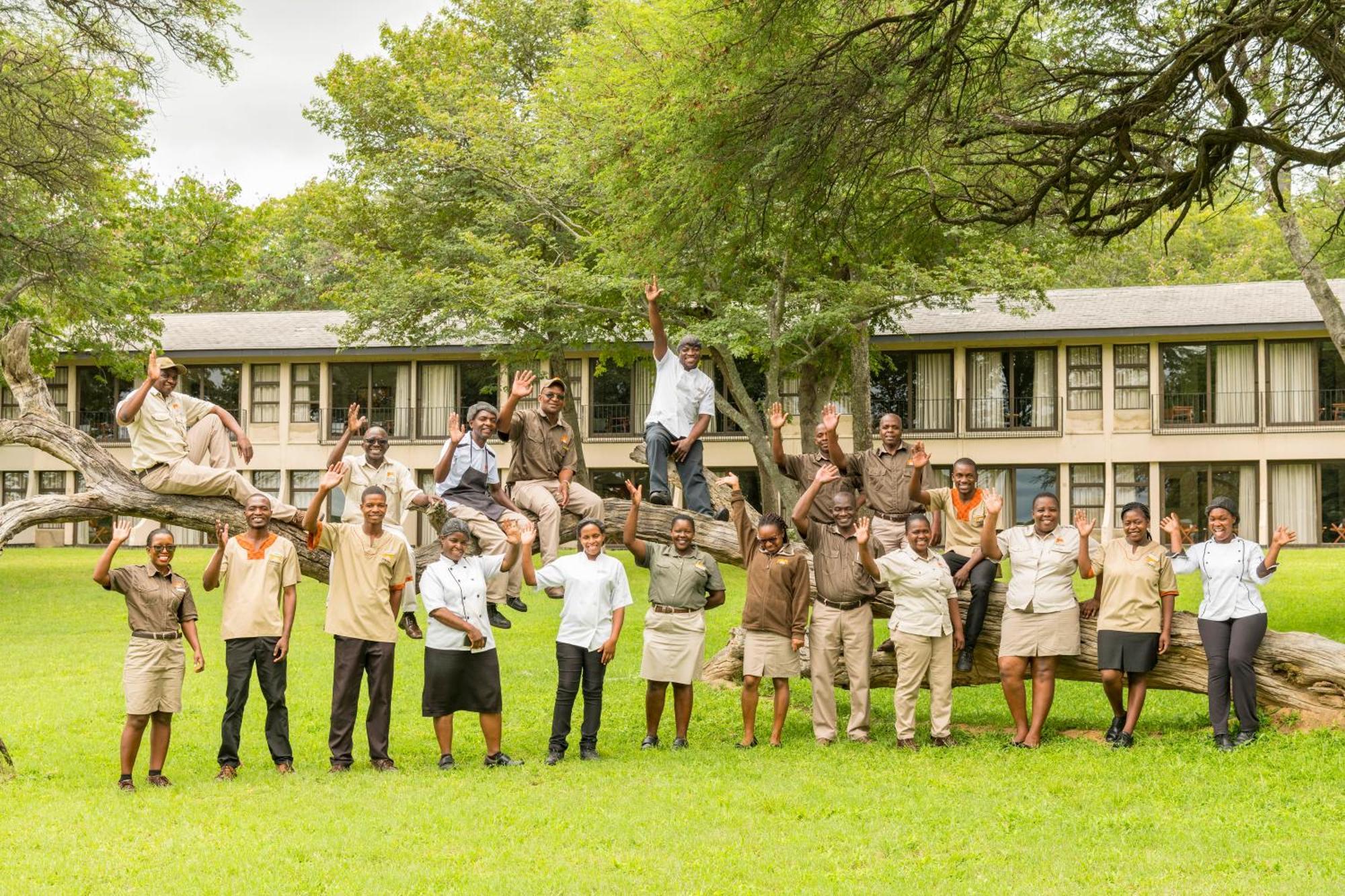 Hwange Safari Lodge Dete Buitenkant foto