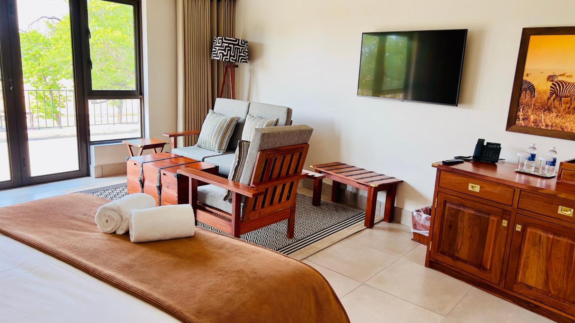 Hwange Safari Lodge Dete Buitenkant foto