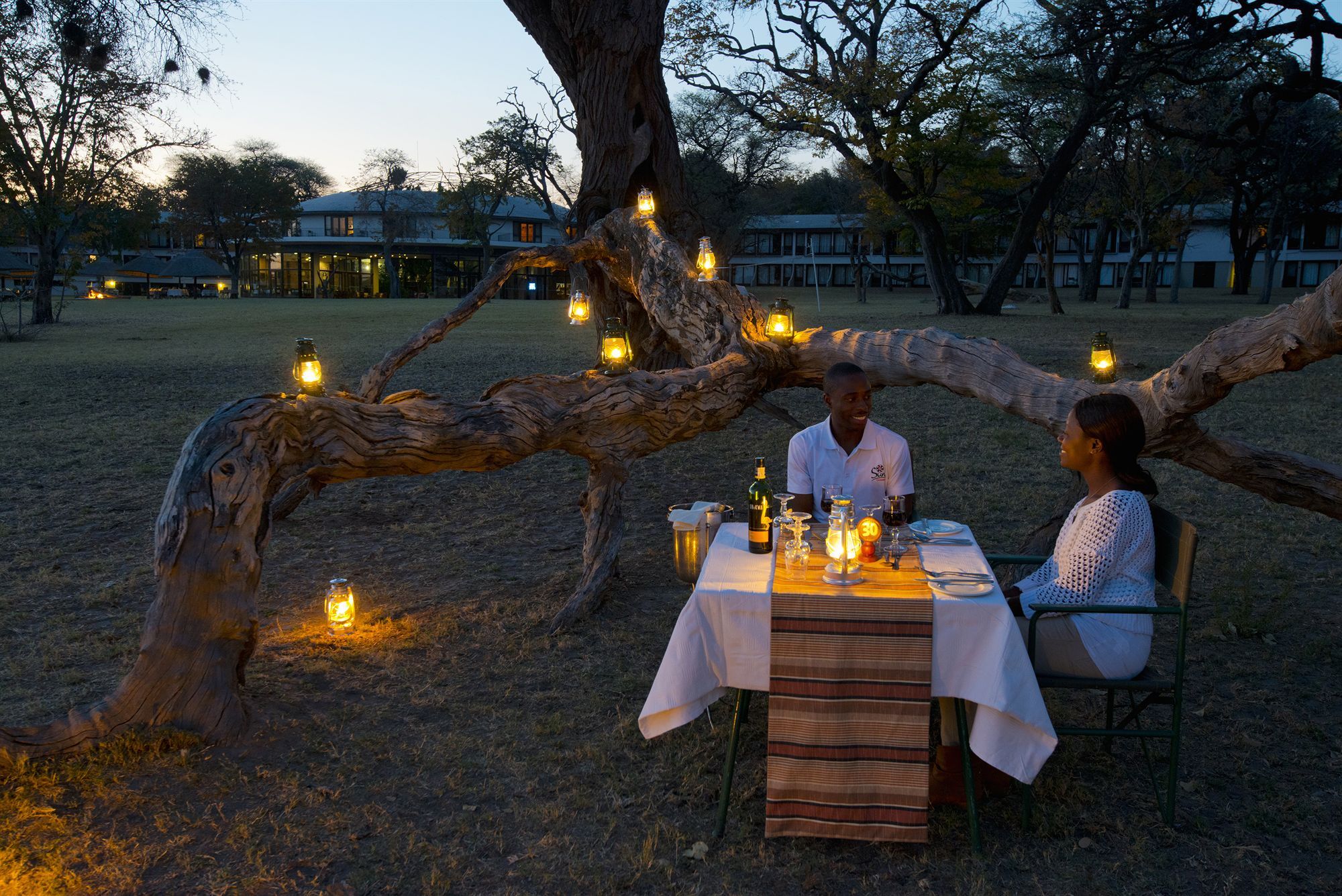 Hwange Safari Lodge Dete Buitenkant foto