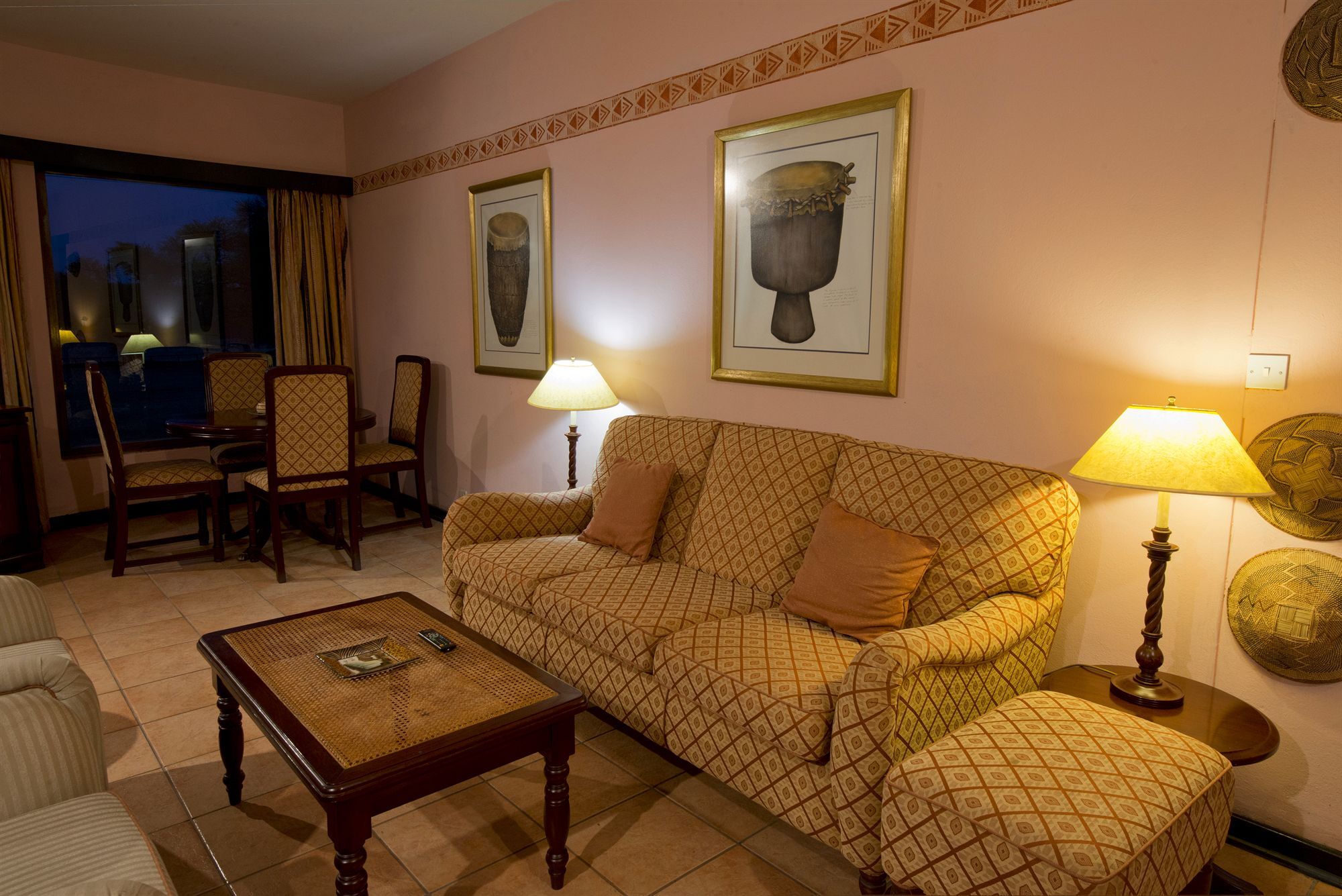 Hwange Safari Lodge Dete Buitenkant foto